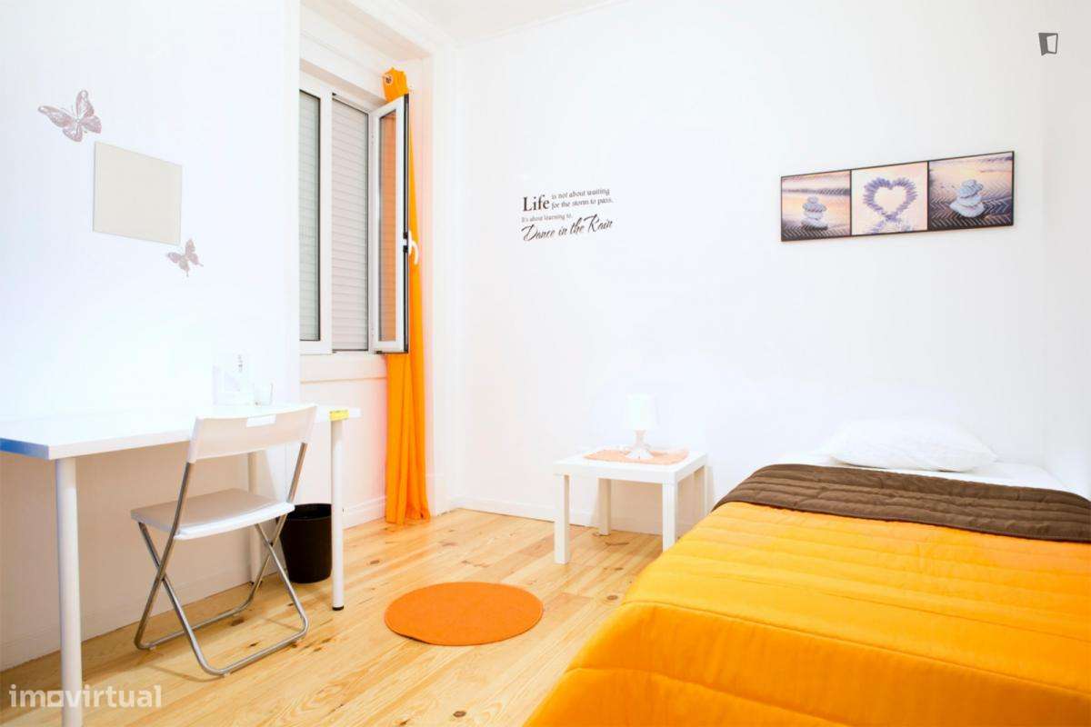 Quarto - localizado em Saldanha Lisbon - Grande imagem: 4/6