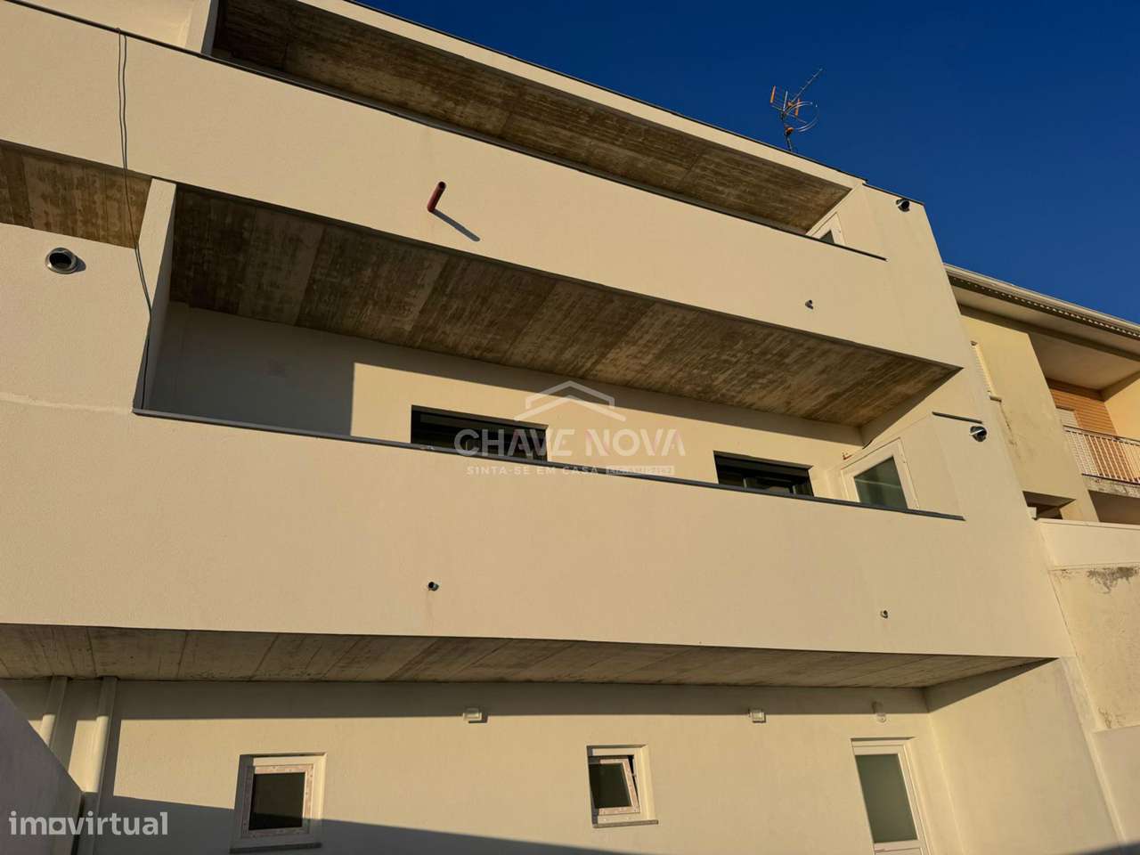 Andar Moradia T2 no 1º Andar em Santa Joana | 340 000€-16