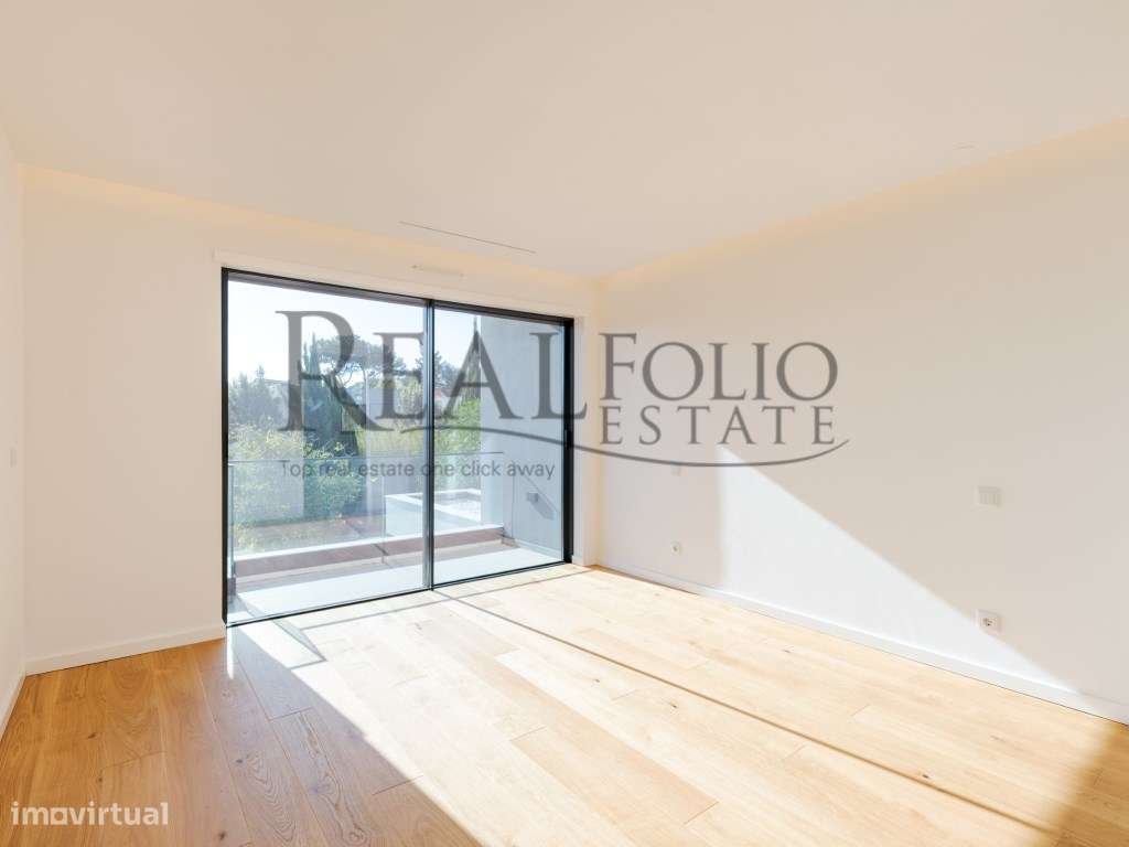 Moradia Isolada T5 de Luxo em Birre, Cascais-24