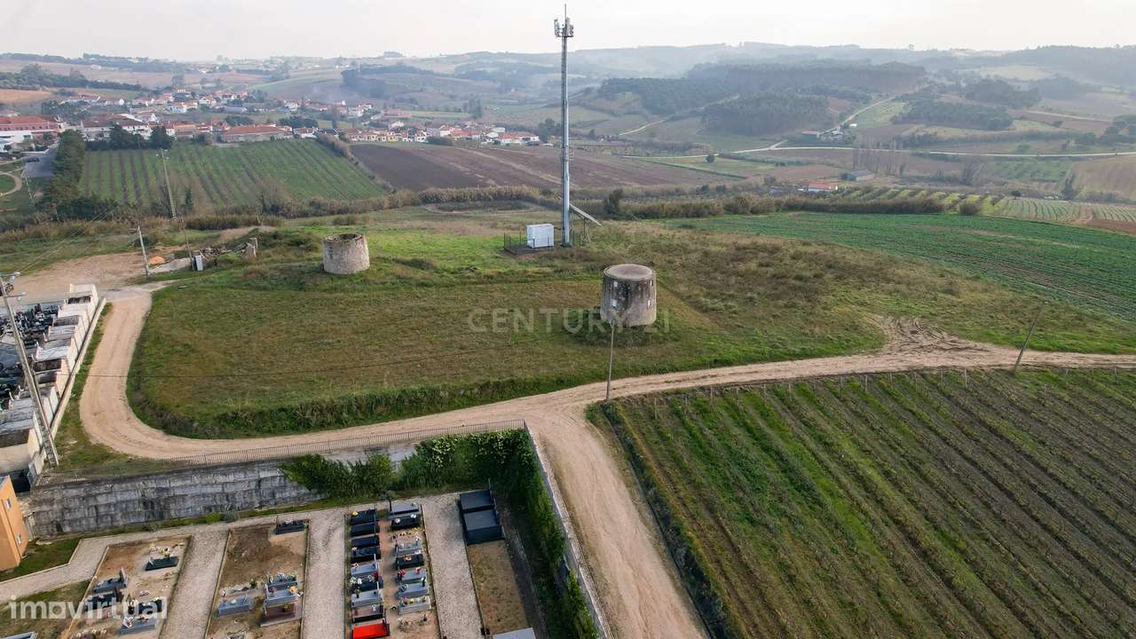 **EXCELENTE OPORTUNIDADE DE INVESTIMENTO NA LOURINHÃ** - Grande imagem: 5/30