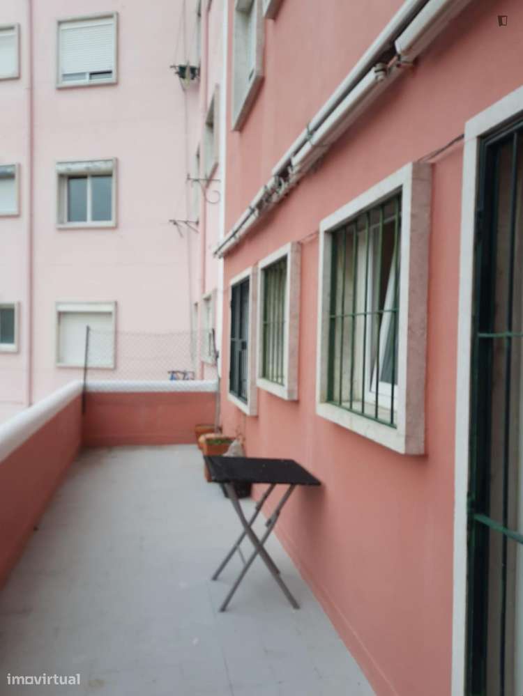 Quarto - localizado em Entrecampos Lisbon - Grande imagem: 3/11