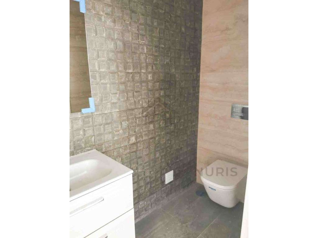 Apartamento T4 para Venda em Portimão-12