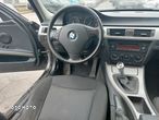 BMW Seria 3 320d - 18