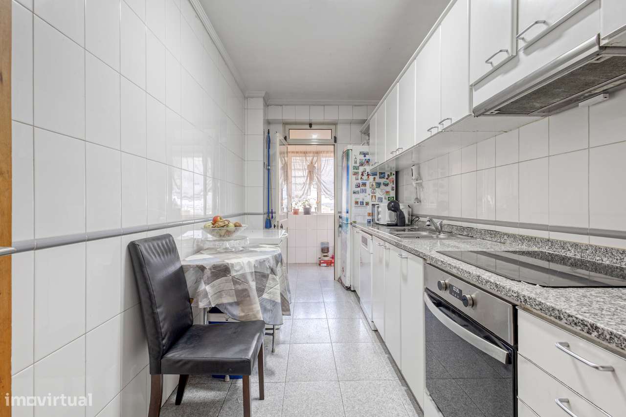 Apartamento T2 Padrão da Légua-7