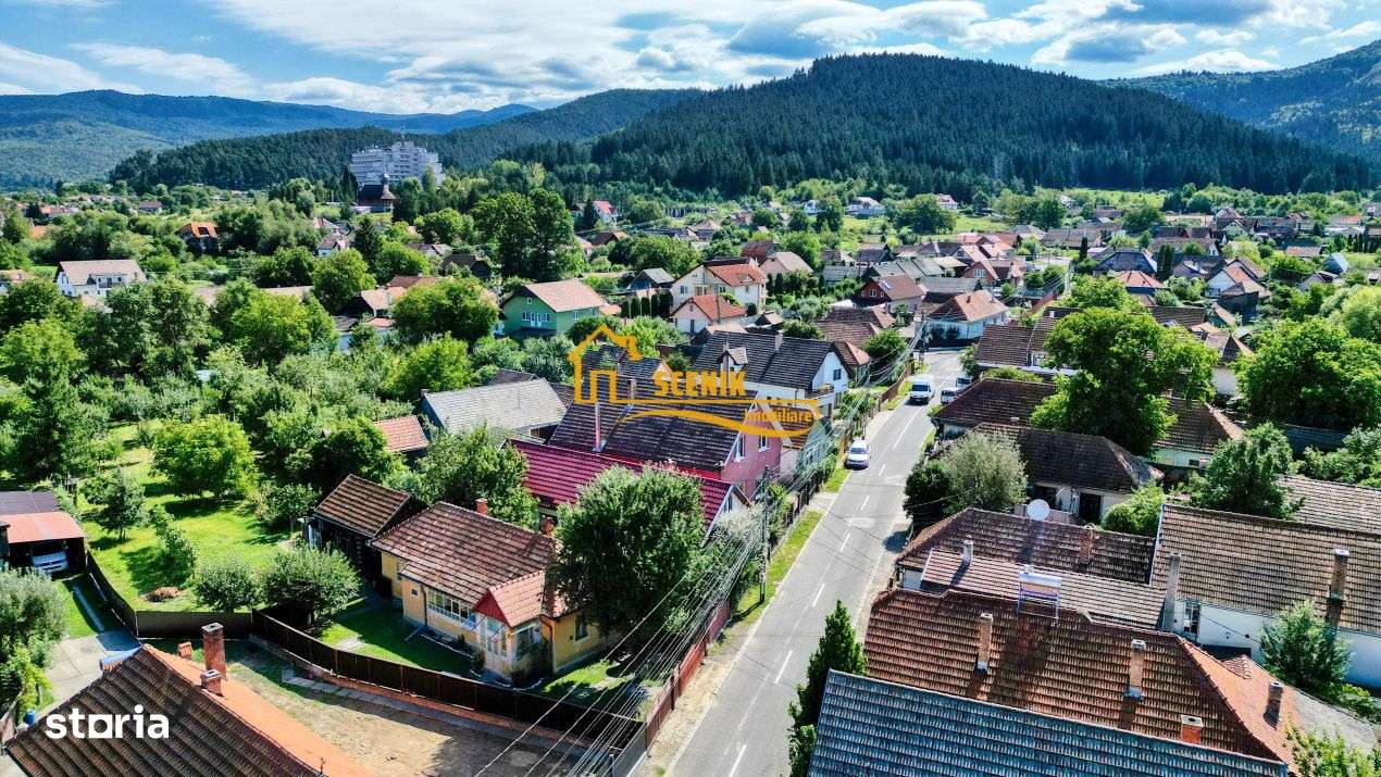 Covasna, casa cu structura deosebita, curte generoasa, dependinte foar - Imagine principală: 4/19