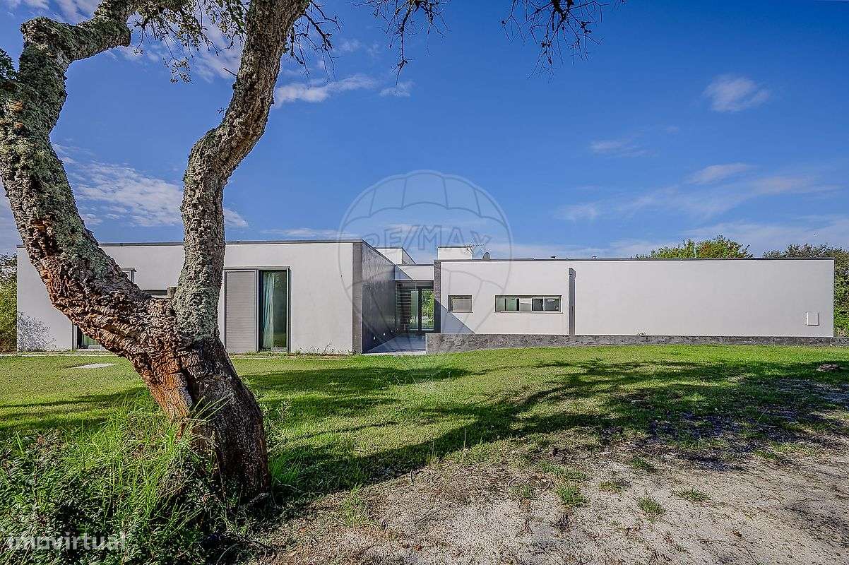 Moradia T6 para venda - Grande imagem: 2/43