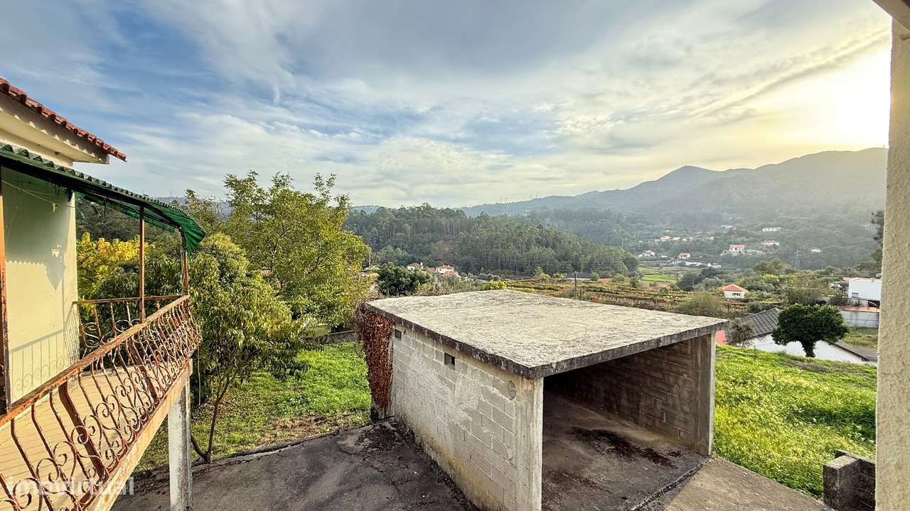 Moradia T3, Rebordões (Santa Maria)-17