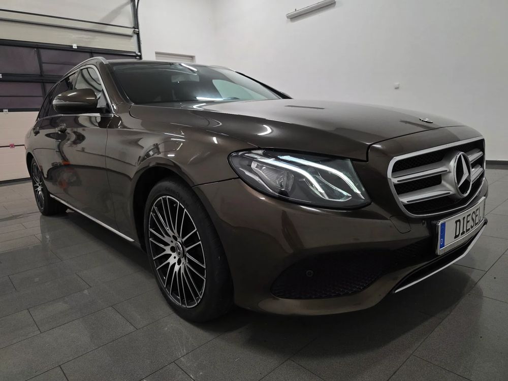 Mercedes-Benz E W213 (2016-2023) 220 d 9G-TRONIC AMG Line 2018