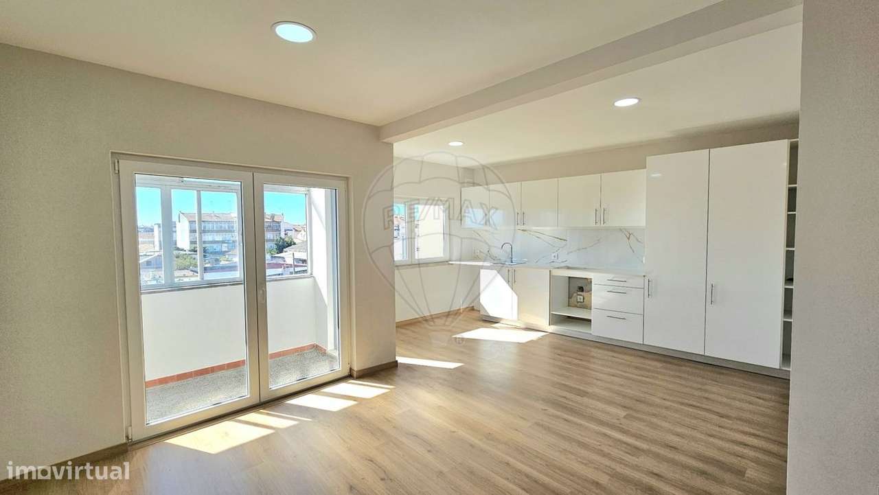 Apartamento T4 para venda - Grande imagem: 1/20