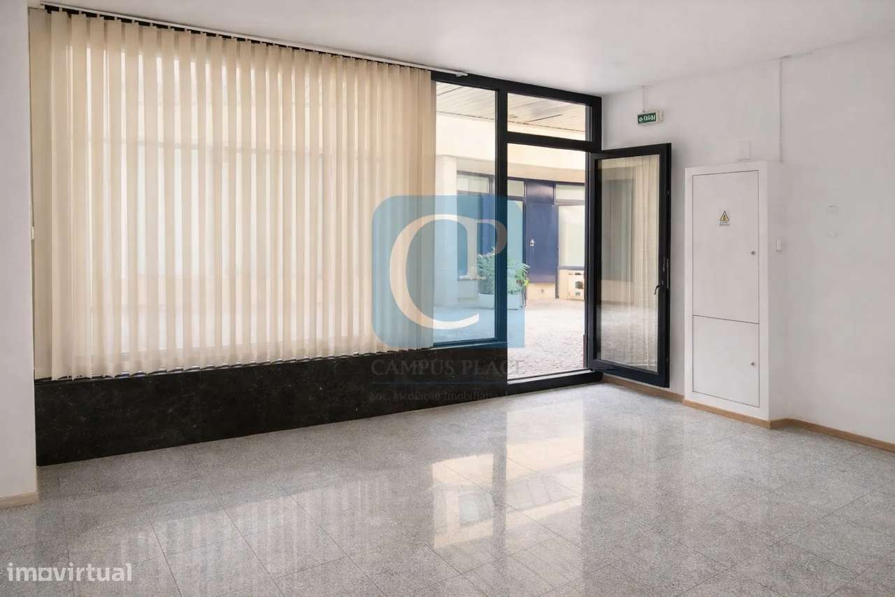 Loja Comercial na Prelada, Ramalde, Porto - Grande imagem: 2/4