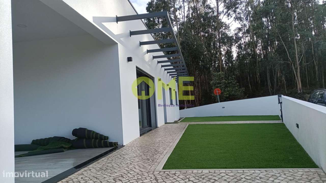 Moradia Térrea Moderna T3!-9