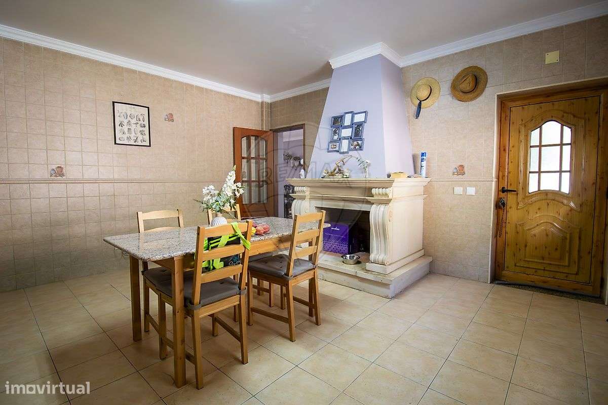 Moradia T4 para venda - Grande imagem: 3/48