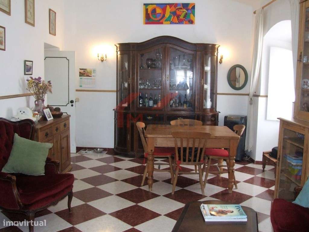 Moradia tradicional V2 com garagem - Santa Catarina da Fonte do bispo - Grande imagem: 4/20