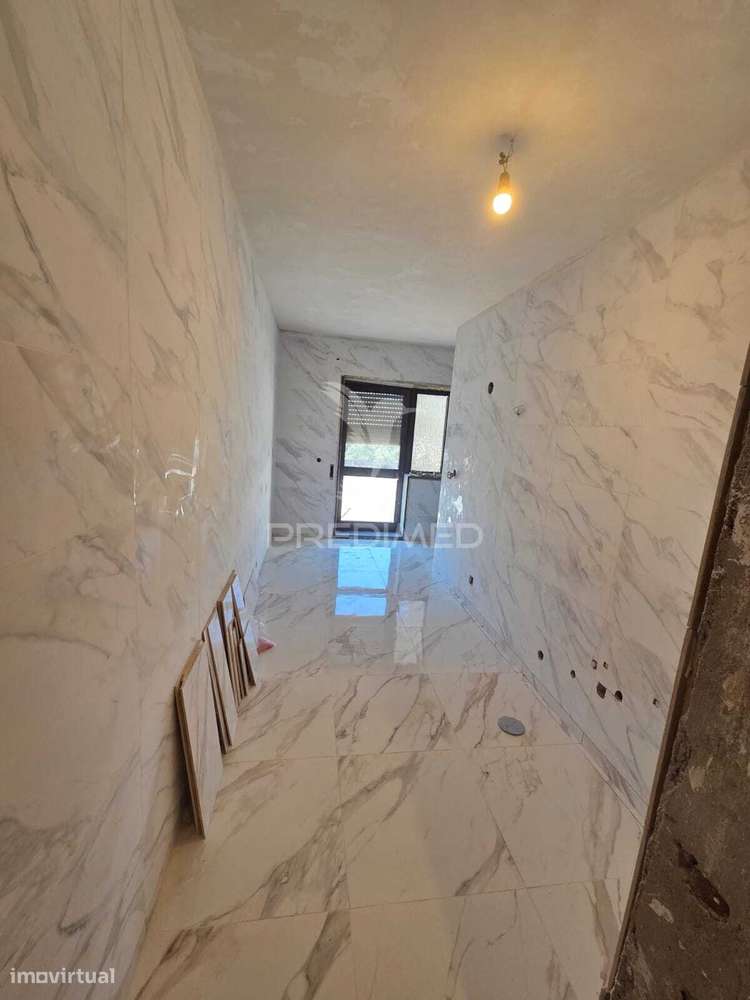 T2 Recuado em Vilar de Andorinho - Grande imagem: 5/25