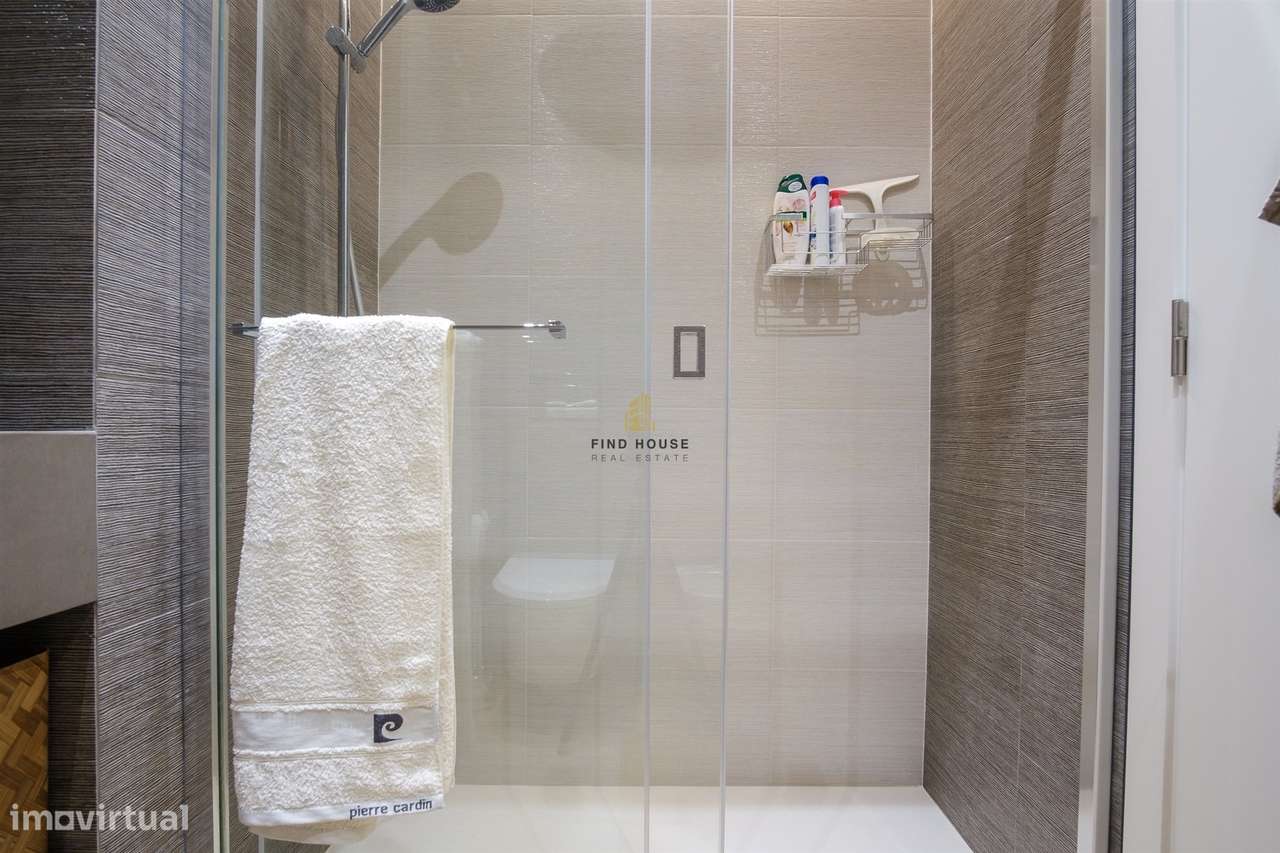T2 com vista mar, garagem e arrecadação em Condomínio com piscina e ja-22