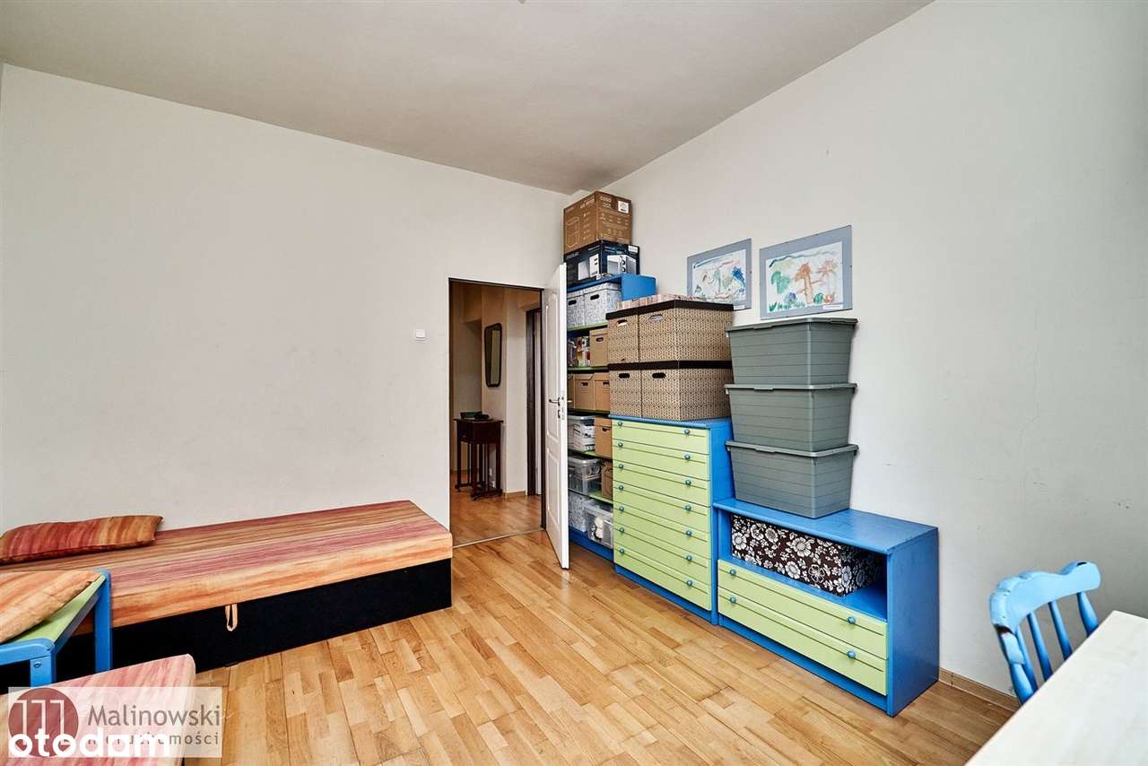 Trzy pokoje z balkonem na parterze, Tychy Edukacj-11