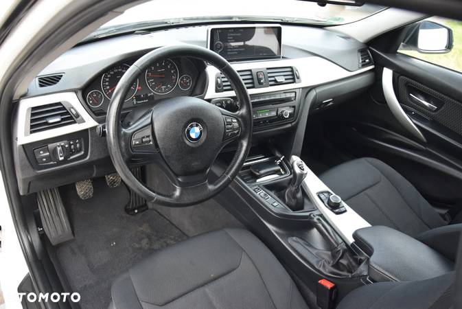 BMW Seria 3 316i Luxury Line - 19