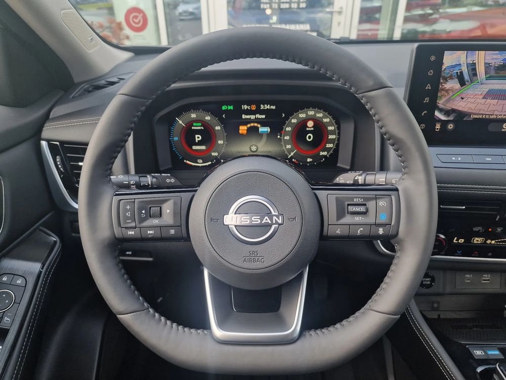 Kamery 360 / Head-Up / Szyberdach / Naturalna Skóra / Bose