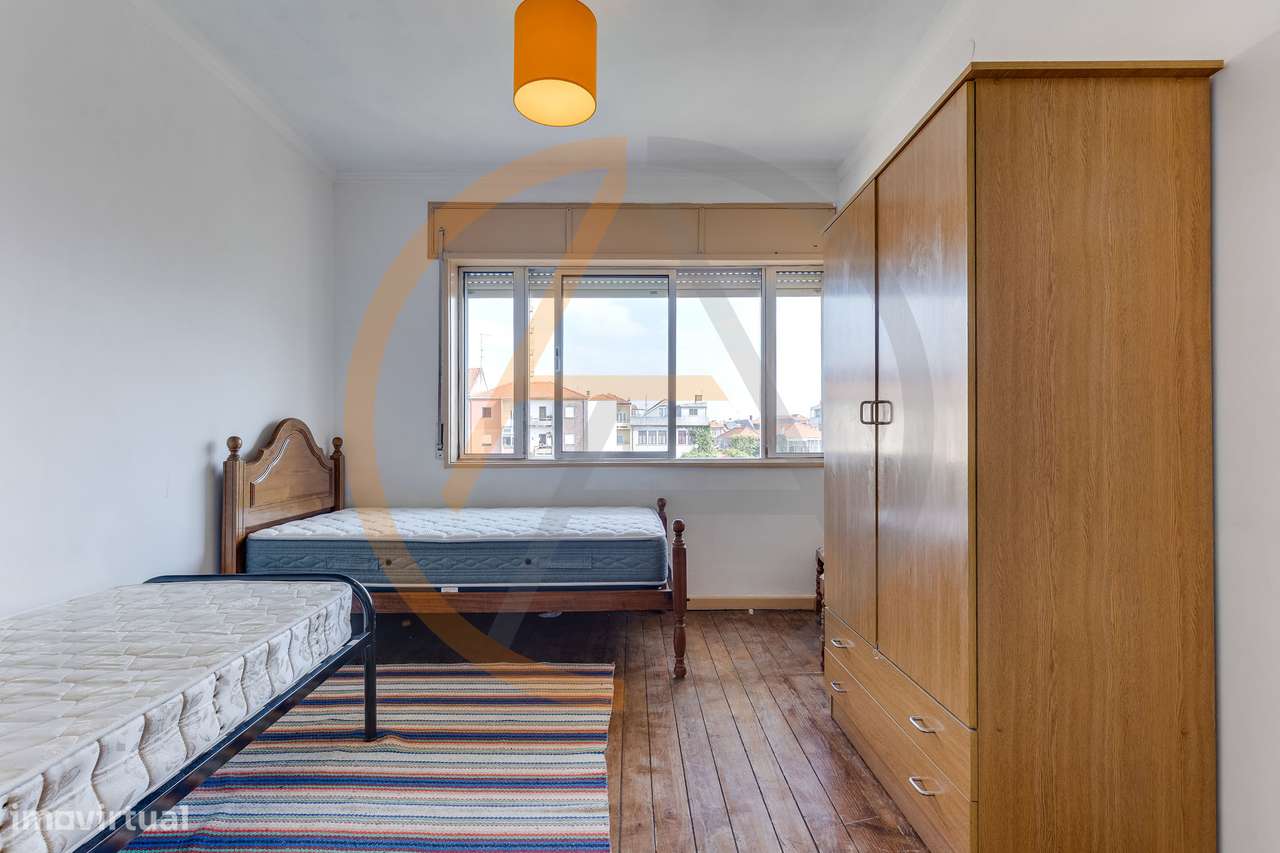 Apartamento T1 com Espaço Exterior | Cedofeita-14