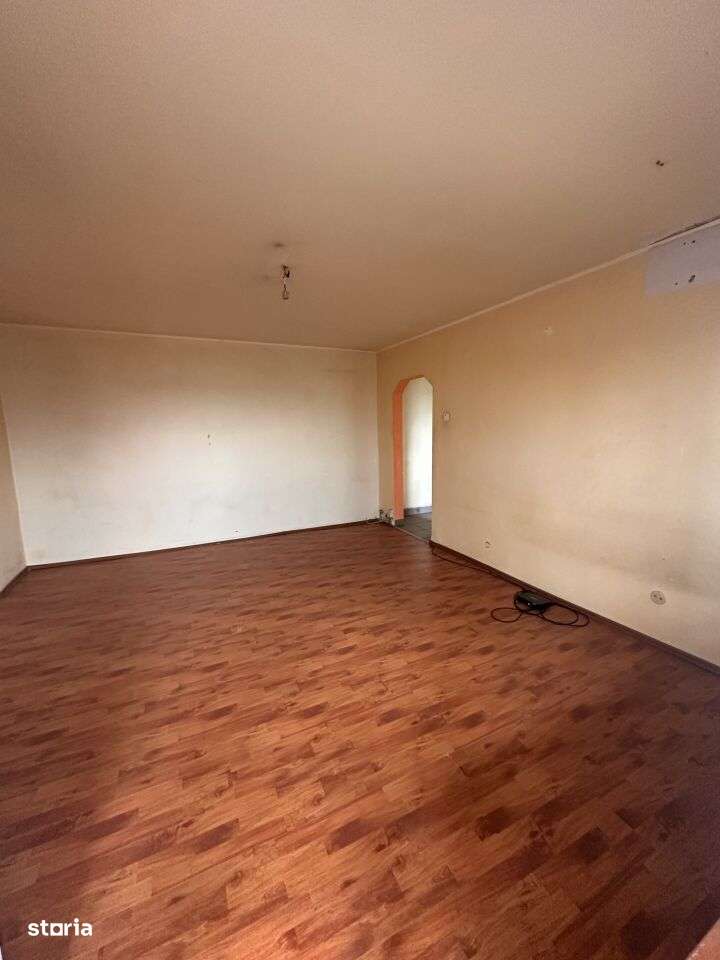 APARTAMENT 2 CAMERE - ROSIORII DE VEDE - Imagine principală: 2/14