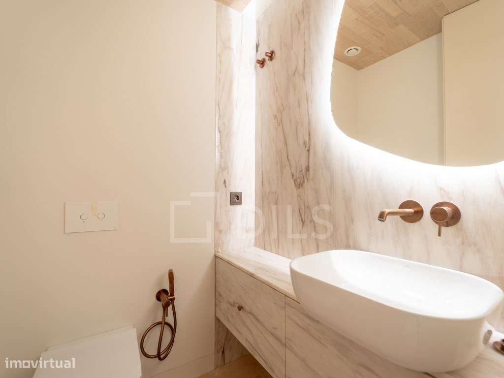 Apartamento T4+1 na Foz, Porto-18