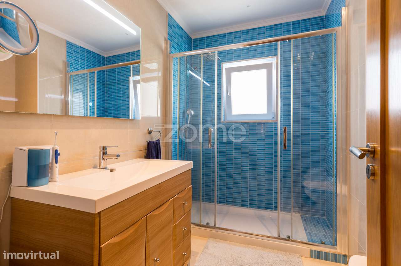 Moradia T4+1, com piscina-38