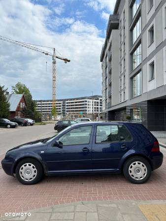 Volkswagen Golf 1.6 - 3