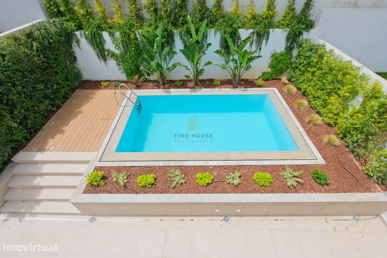 Moradia T3 com  garagem e piscina em Alcoitão, Alcabideche-26