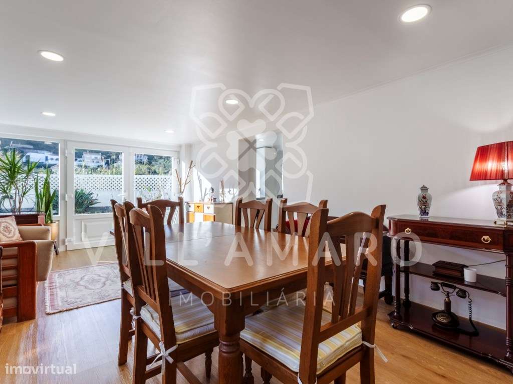 Moradia Bi-familiar térrea T2+1, com cave, renovada, jardim, garage...-25