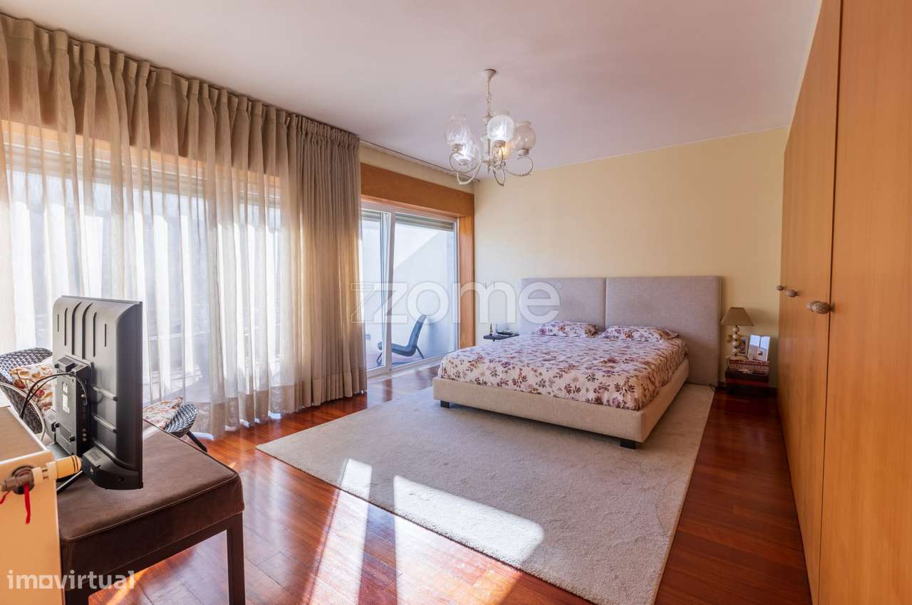 T4 Duplex Exclusivo no Condomínio Vila-Flor – Urgezes, Guimarães-33