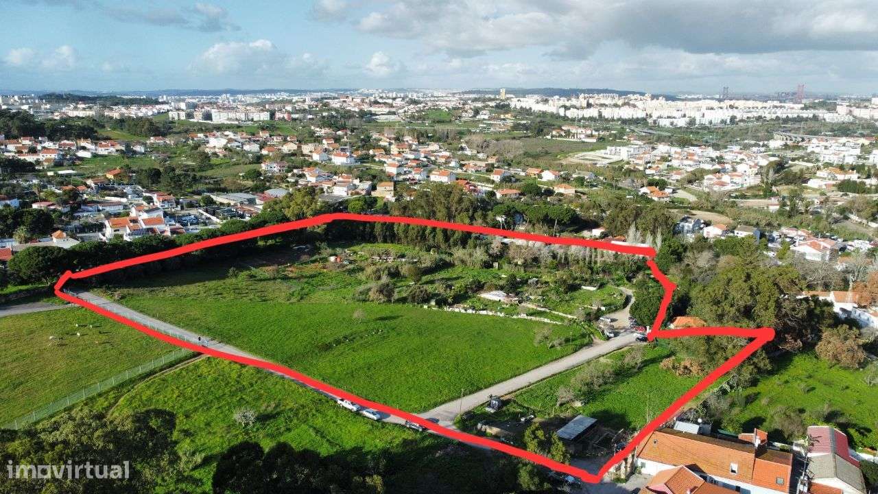 Terreno no centro da Sobreda - Grande imagem: 3/11