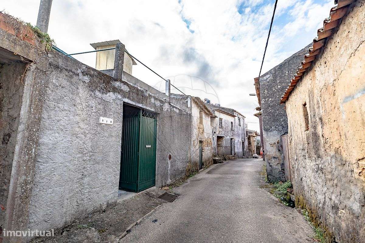 Moradia T1 para venda-18