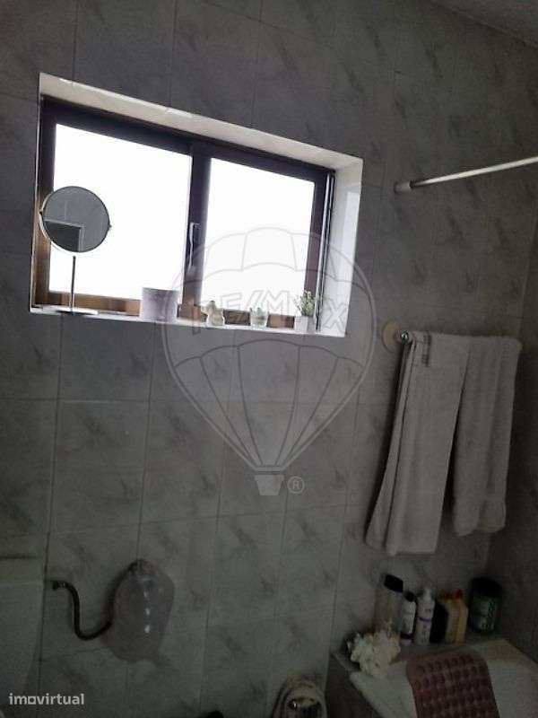 Moradia T3 para venda - Grande imagem: 2/8