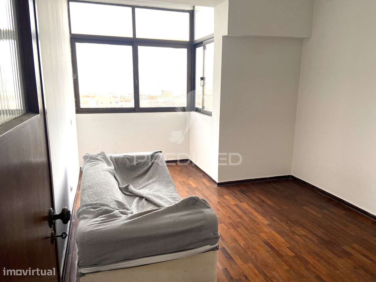 Apartamento 3 assoalhadas em Almada-7