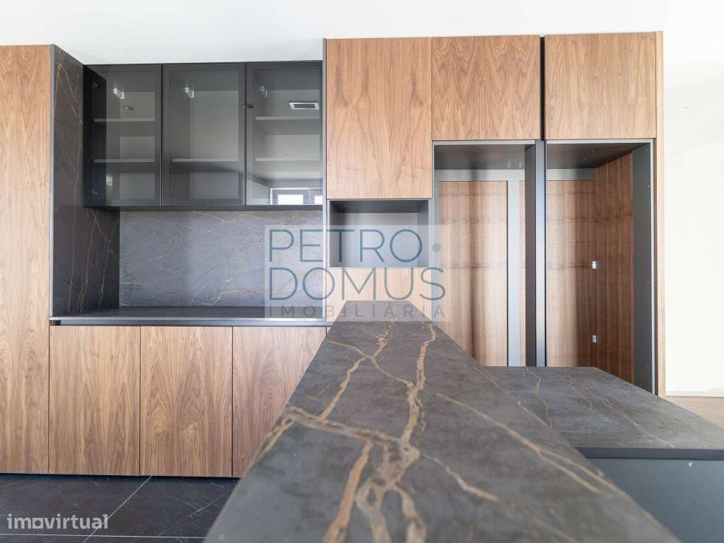 EDIFÍCIO DO CASTELO - T3 TRIPLEX - Grande imagem: 4/30