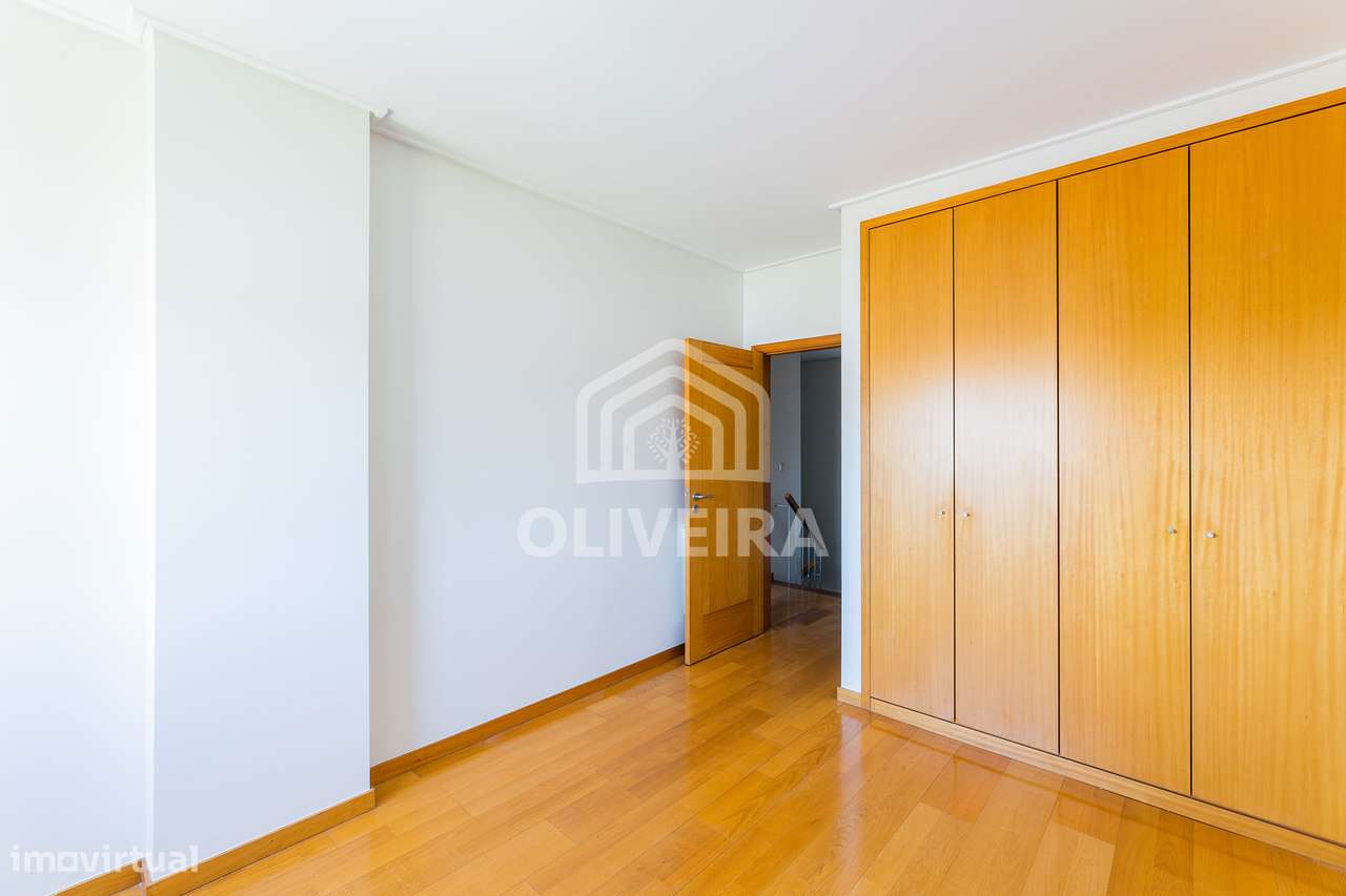 Apartamento T3 Duplex-19