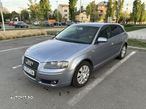 Audi A3 Sportback 1.6 FSI Ambiente - 2