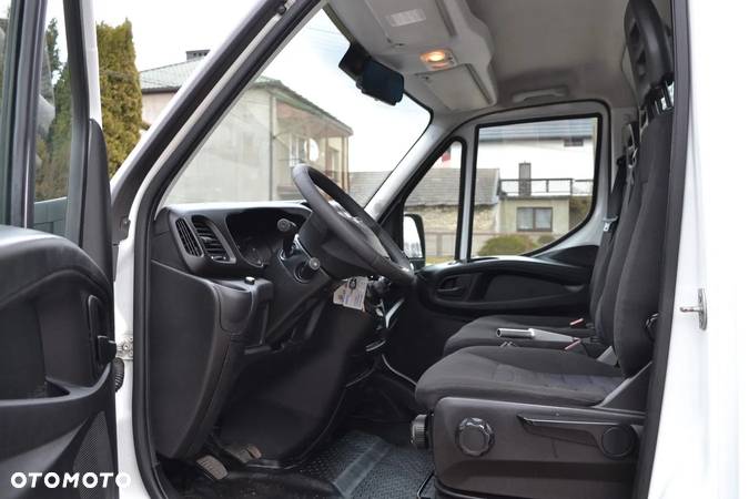 Iveco Daily 35-140 35C14 Nowy 3-stronny Wywrot Kiper Wywrotka 50C15 50-150 50C18 35C15 35-150 - 16