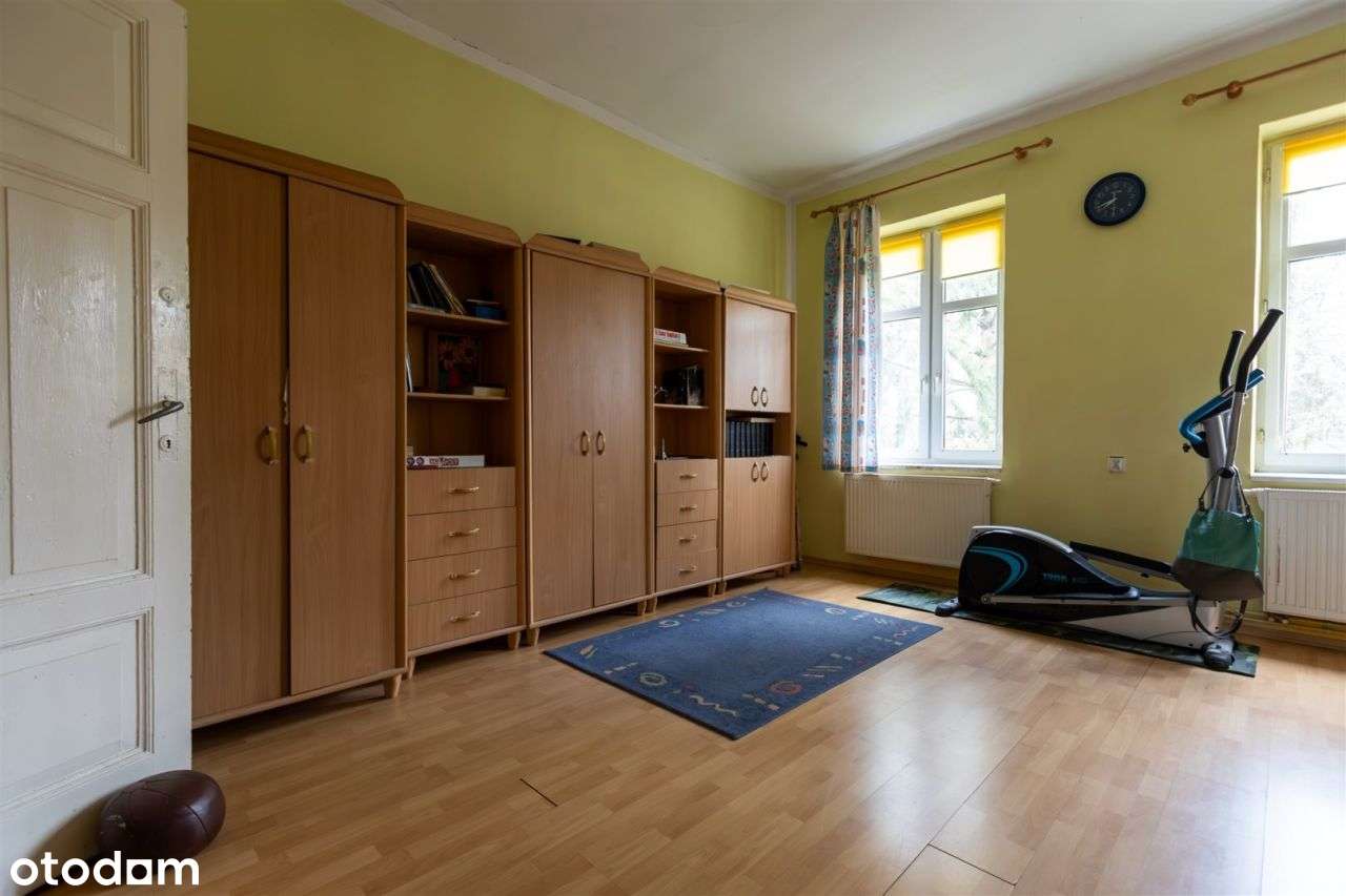 Rodzinne 4 pokoje z ogromnym ogródkiem-7