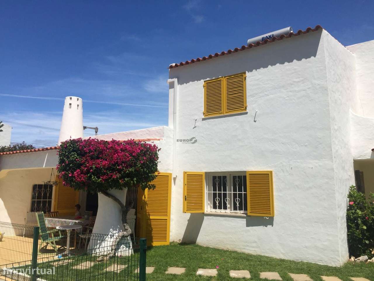 Moradia Algarvia Renovada com Piscina a 600 m da Praia de Santa Eul...-3