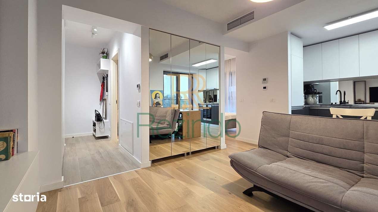 Studio dublu modern gata de mutat, in ansamblu premiat | VIDEO-8