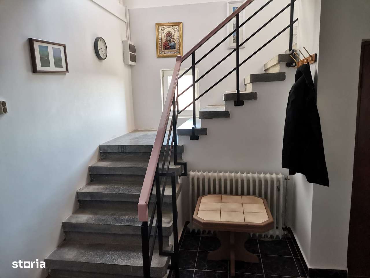 Casa 300 mp + teren 1000 langa padure-9