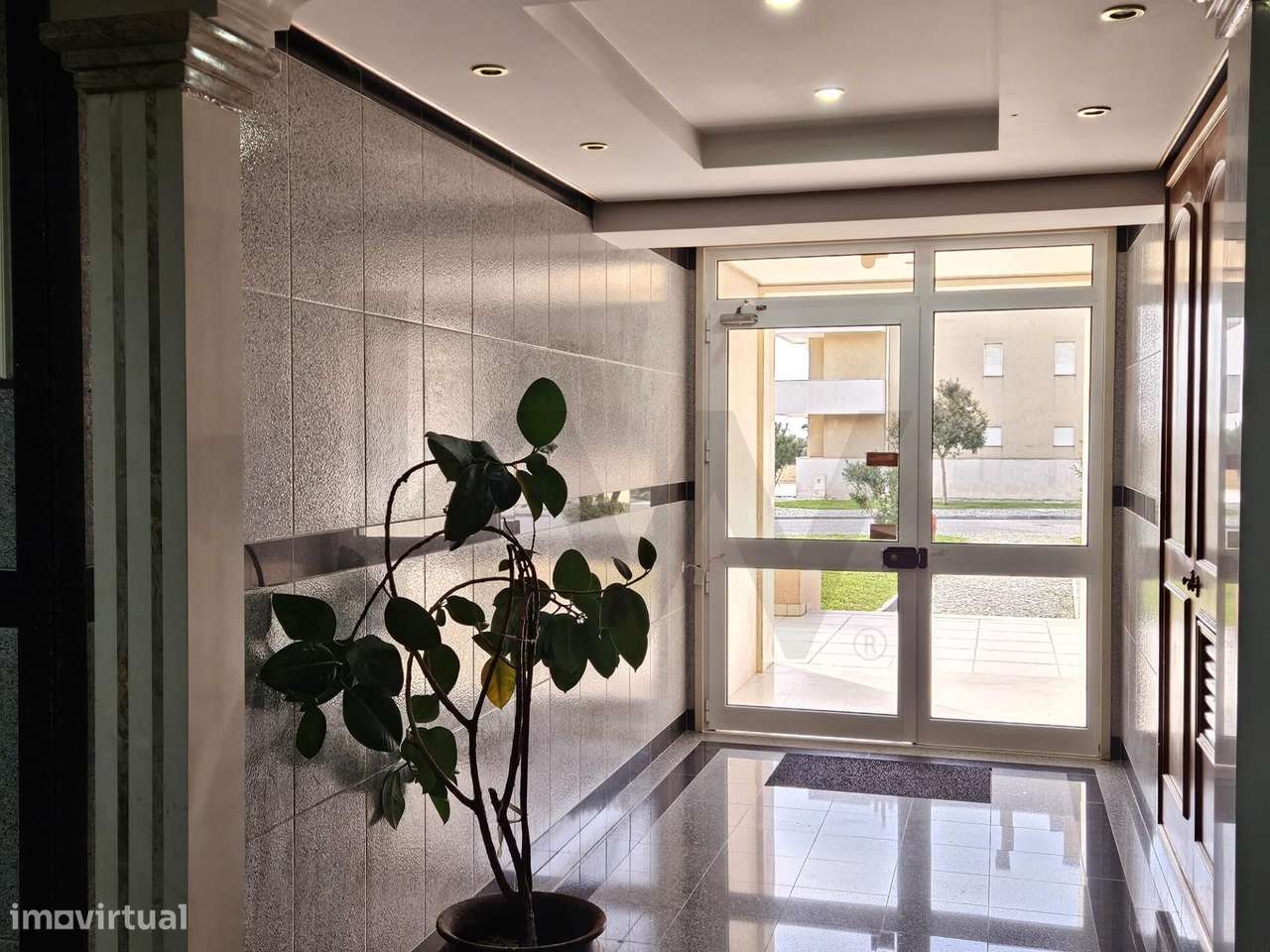 T2 com suite | Figueira da Foz | Zona sossegada | Para arrendamento - Grande imagem: 5/29