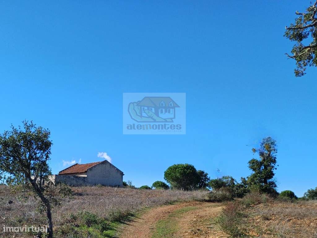 PROJECTO APROVADO para Empreendimento Turístico - propriedade com 4...-12