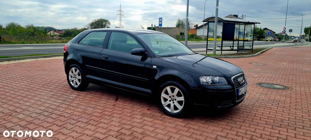 Audi A3 1.6 Attraction - 13