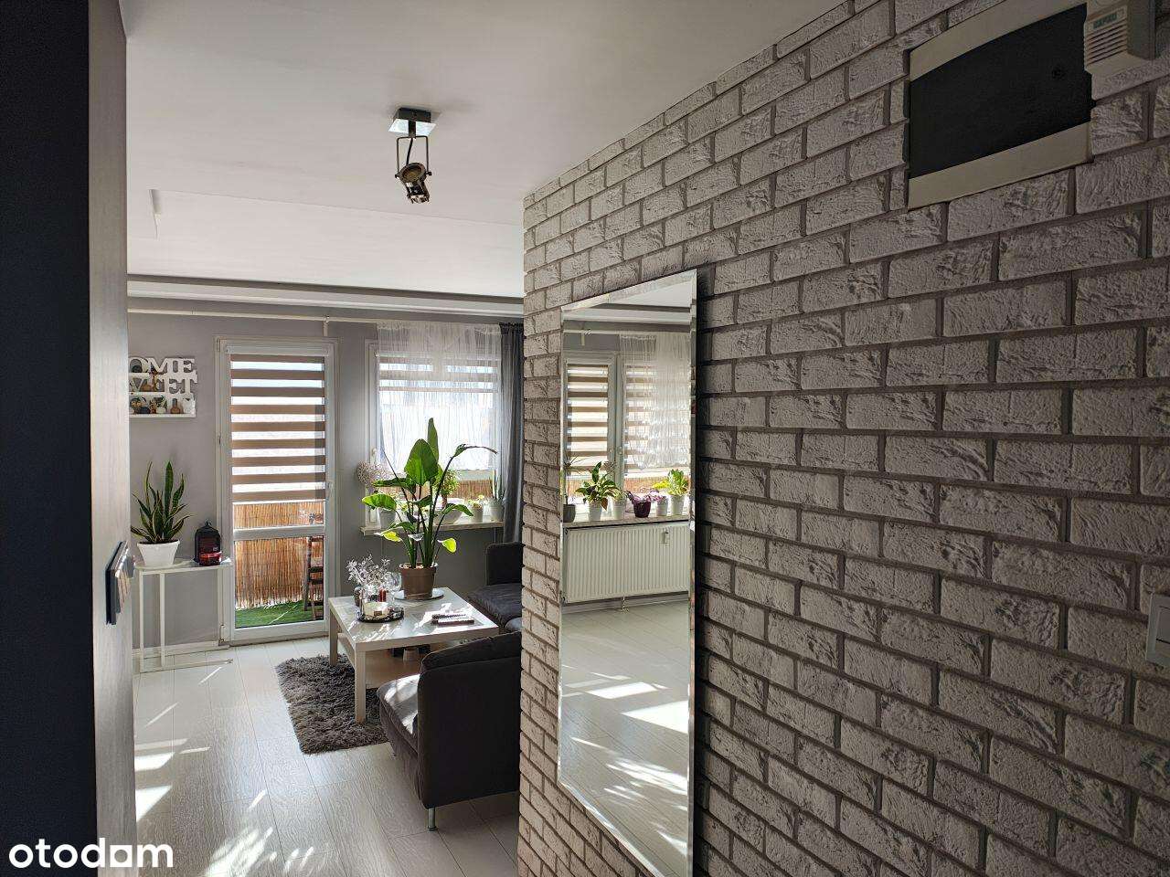 Funkcjonalne mieszkanie z ładnym widokiem-5