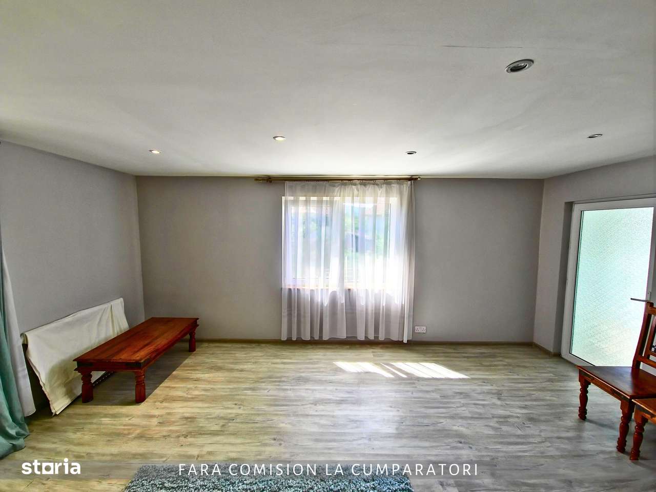 CASA IN BERISLAVESTI - LA 8 KM DE CALIMANESTI - Imagine principală: 4/17