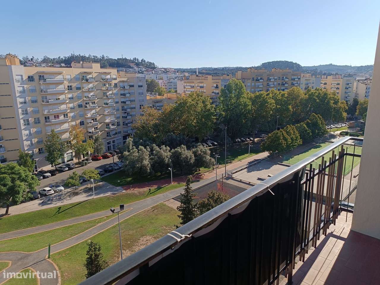 Apartamento T4 em Coimbra (Vale das Flores)-8