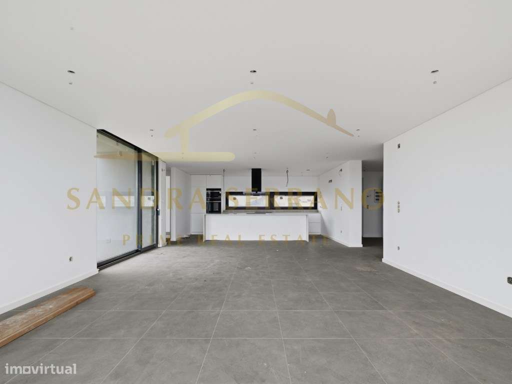 Moradia T4 Nova de Arquitetura Contemporânea | Azenhas do Mar - Sintra - Grande imagem: 5/31
