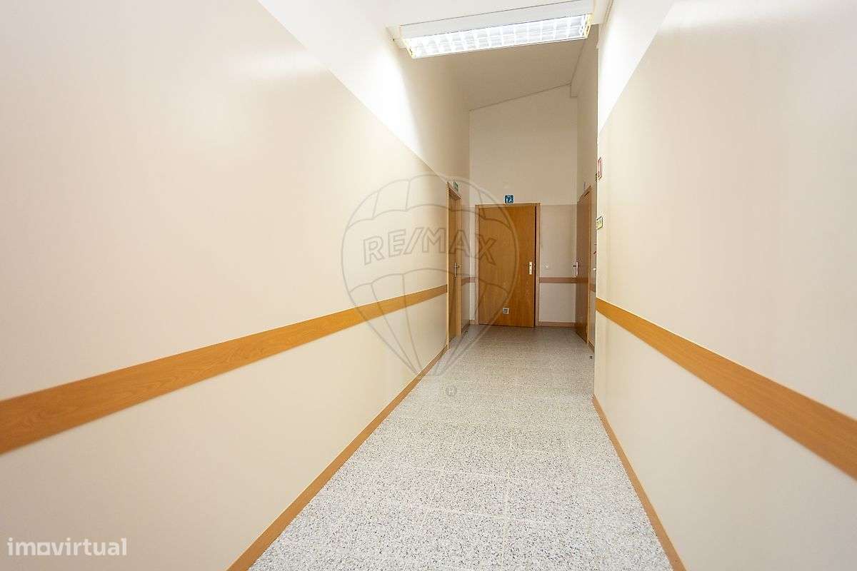 Loja  para arrendamento - Grande imagem: 5/32